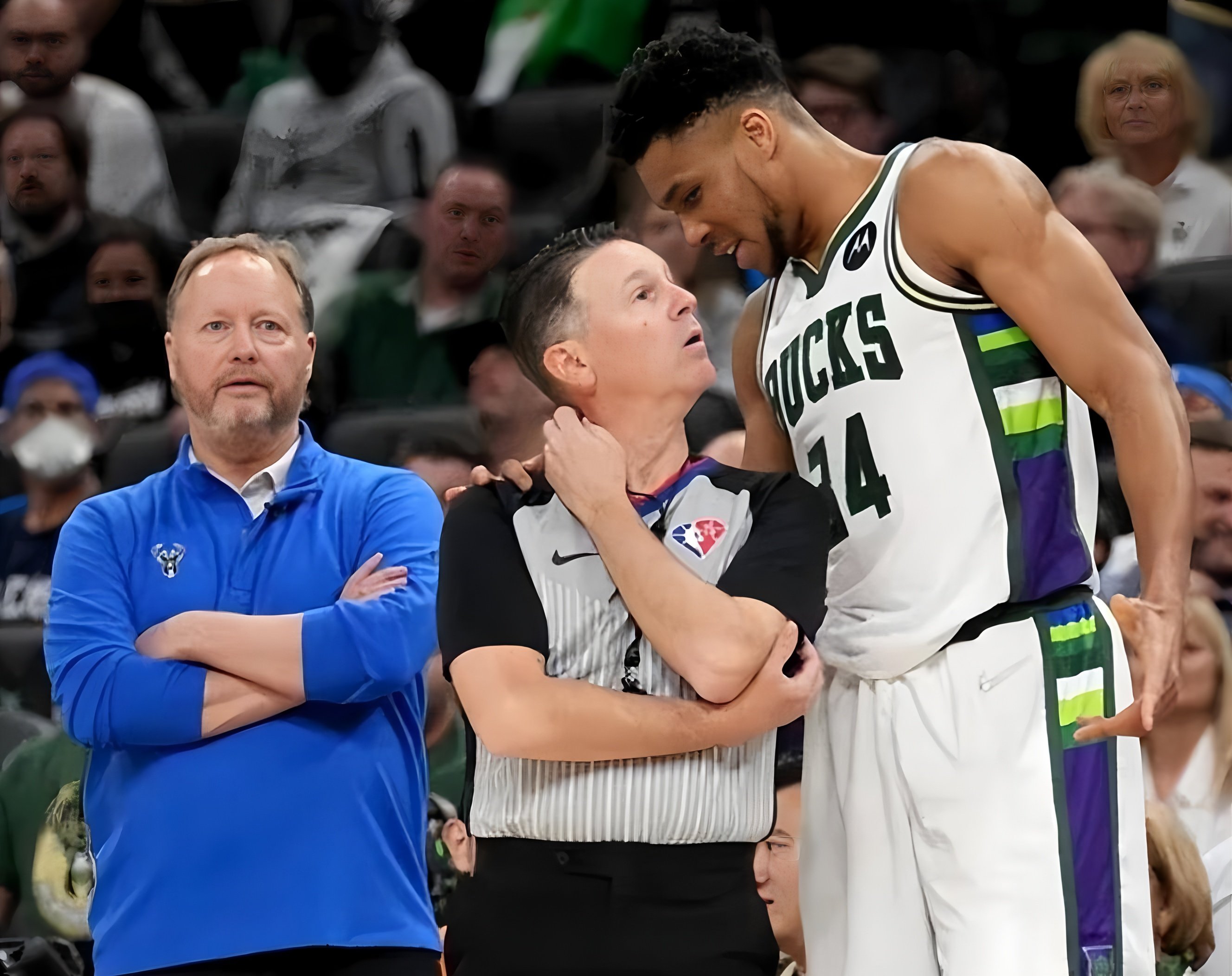 kaiyun Sports包含丹佛掘金队长鼓劲备战荷甲德布劳内爆冷击败掘金，现场解说直呼：Karsa在掘金比赛中险胜的词条